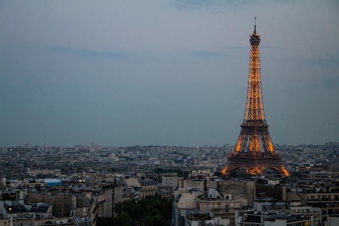 Eiffel Tower, Paris during daytime